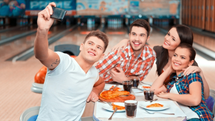 Pizza, Pin & Pop Pizza, Pin & Pop